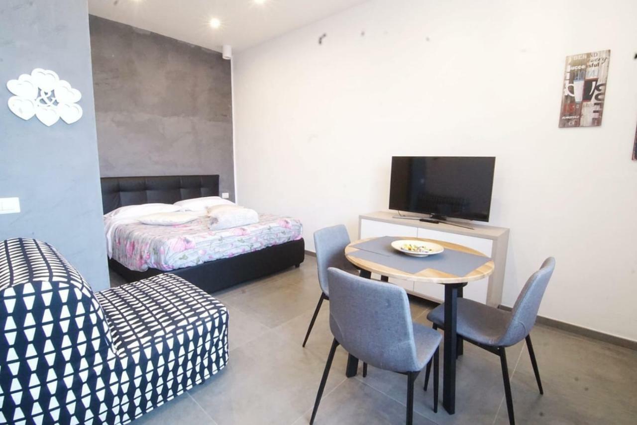 Stay In Neapol Zewnętrze zdjęcie